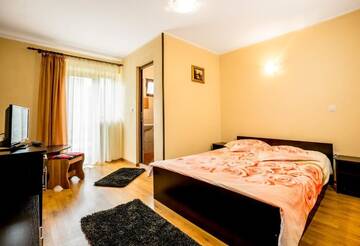 Фото номера Двухместный номер с 1 кроватью Гостевой дом Vila Nico г. Байя-де-Фьер 23