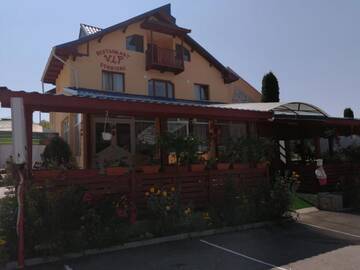 Фото Гостевой дом Pensiune Restaurant VIP г. Байя-де-Фьер 3